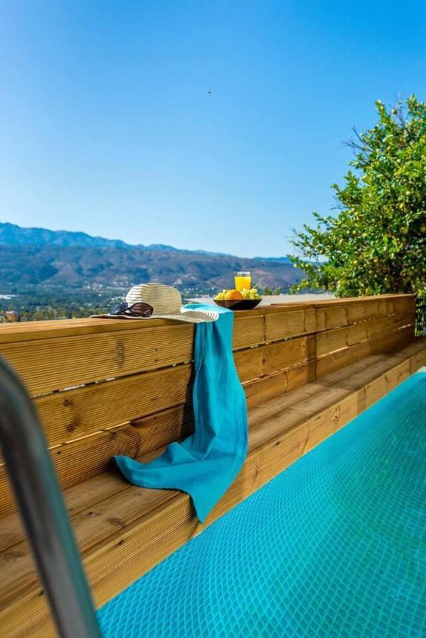 Superior Apartment - Overlooking Chania-With Pool Chania  Exterior foto